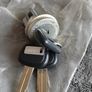 Genuine Toyota Yaris, 69057-52030 (cylinder & Key Set, Ignition Switch Lock) Image 3