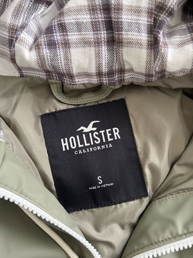 Raincoat - Hollister