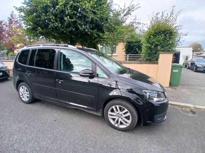 Volkswagen Touran (11) 2.0 Diesel New Nct 04 /27