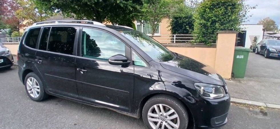 Volkswagen Touran (11) 2.0 Diesel New Nct 04 /27