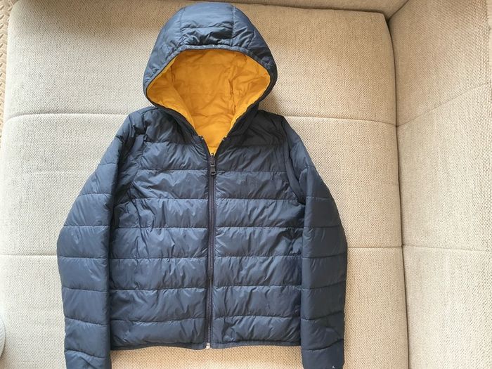 Boss down jacket 4/5yrs