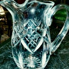 Beautiful heavy Waterford crystal jug