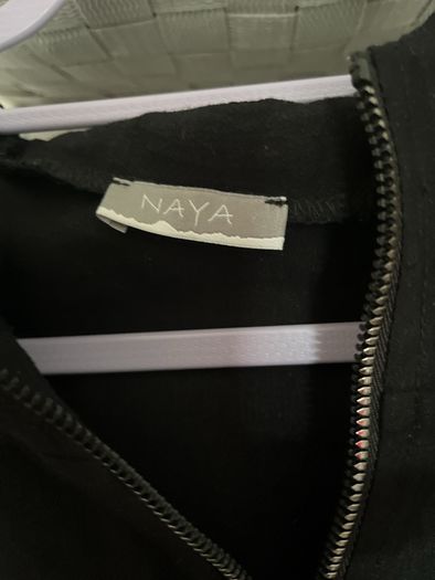 Naya short sleeved top