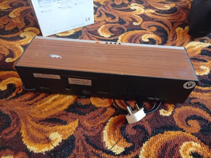 Vintage 1970s Ferguson Model 3196 4-Band Clock Radio (Wood