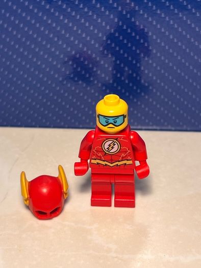 5 superhero lego