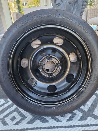 Space saving spare wheel