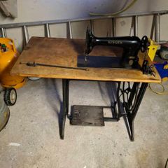 Singer sewing machine