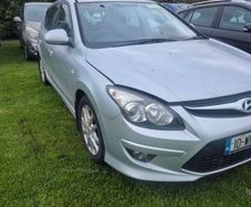 10 hyundai i30 1.6crdi breaking