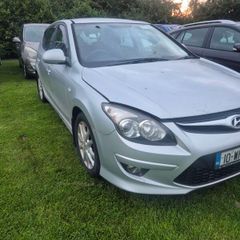 10 hyundai i30 1.6crdi breaking