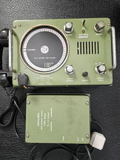 Vintage Sailor RT144B VHF Marine Radio & N163 Power Supply Set