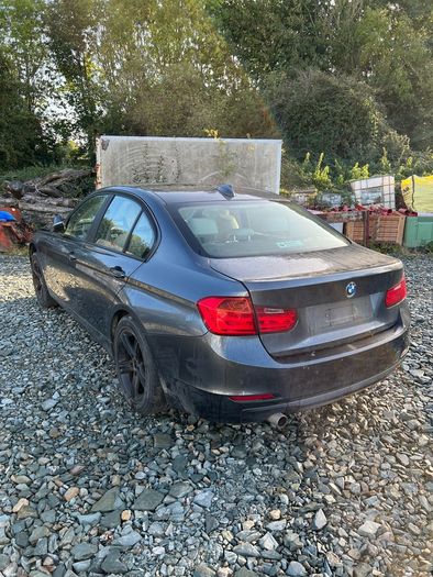 Breaking bmw 320d 2015 f30 b39 3 series