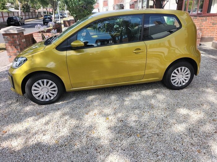 Volkswagen Up Automatic 2020