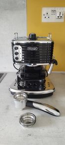 De'Longhi Scultura Traditional Espresso & Cappuccino Coffee Machine