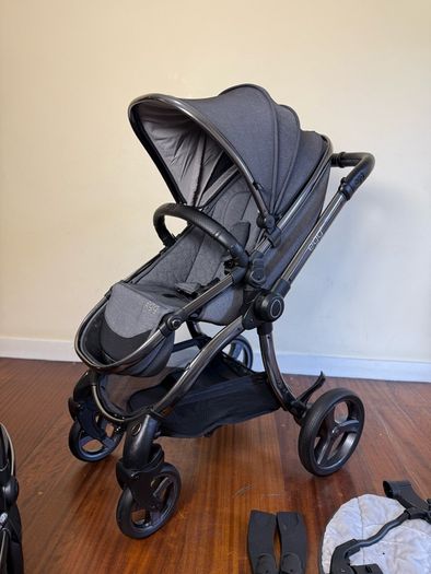 New condition Egg2 double or single pram