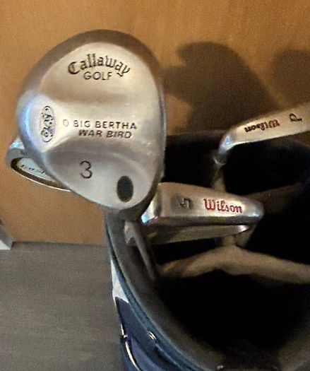 Full beginner golf set Titleist and Wilson with bag and golf balls