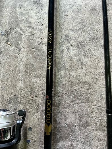 Fishing rod bundle (3 rods, 1 reel)
