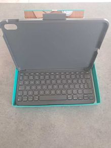 iPad Slim Folio 10th Gen.