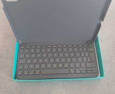 iPad Slim Folio 10th Gen.