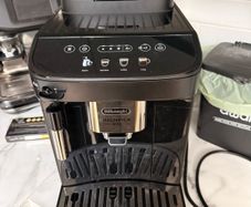 DeLonghi Magnifica Evo Bean to Cup Coffee Machine