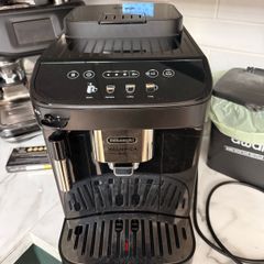 DeLonghi Magnifica Evo Bean to Cup Coffee Machine