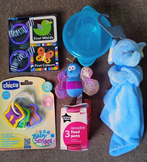 New Unused baby gifts for making up baby gift hampers