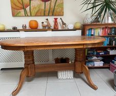 Pine Table
