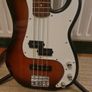 Squier P-BASS SPECIAL Electric bass + Hard Case Image 4