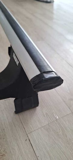Thule AeroBars Rapid System Roof Rack and 777 Adapter