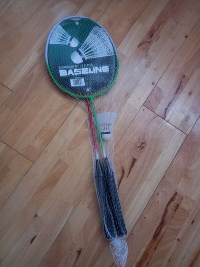 Badminton