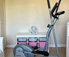Cross Trainer