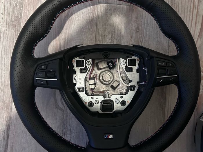 Steering whell