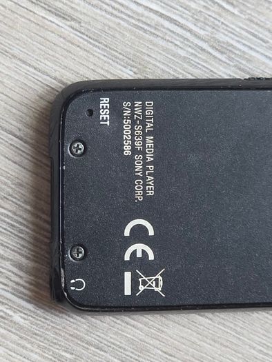 Sony Walkman MP3 Player NWZ-S639F (Free Post)