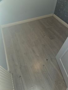 Laminate flooring