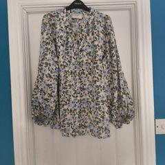 Cotton blouse by Neo Noir
