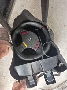 sterring wheel  momo racing