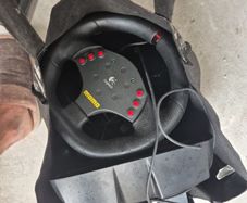 sterring wheel  momo racing