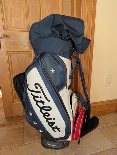 Titleist Tour Series Mid-Size bag - Special Edition US Open