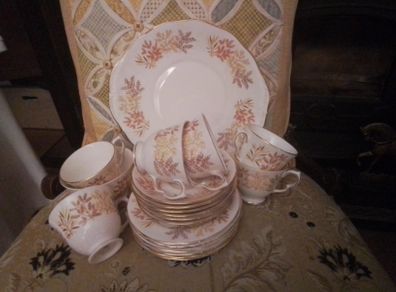 Royal Vale Twenty Piece Teaset