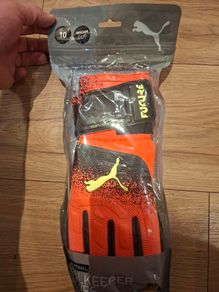 puma goalkeeper gloves