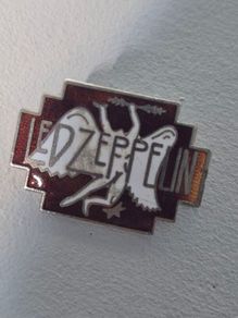 Rare Vintage Led Zeppelin 1970s Enamel Pin Badge Official Hillman Maker