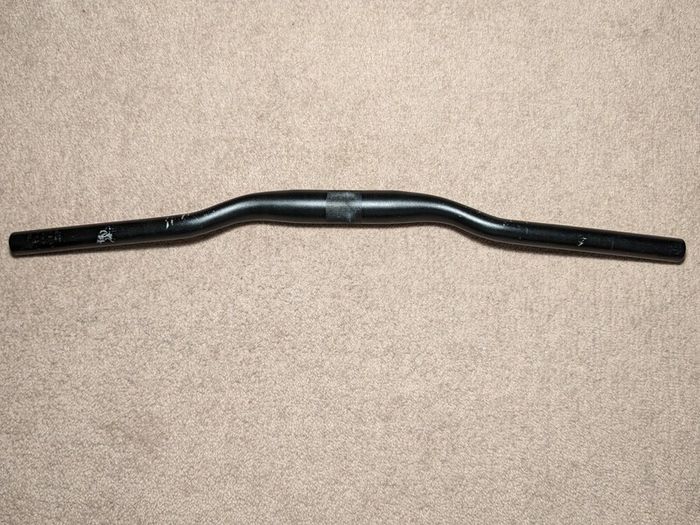MTB/trekking flat bar, 620mm, alloy, 30mm rise, 5 deg. backsweep