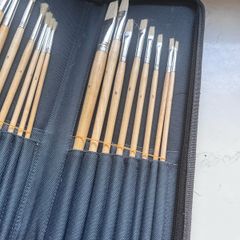 Paint brushes