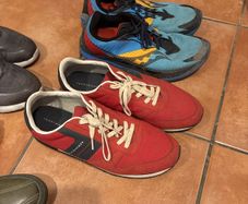 2 Pair of shoes ( Tommy )