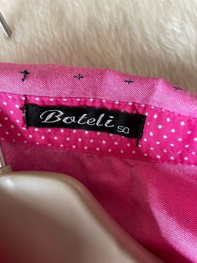 Ladies Blouse Size 18 Designer