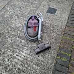 Dyson DC08