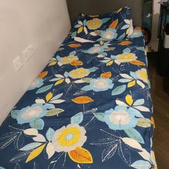 Single bed with mattress