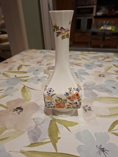 Aynsley Vase