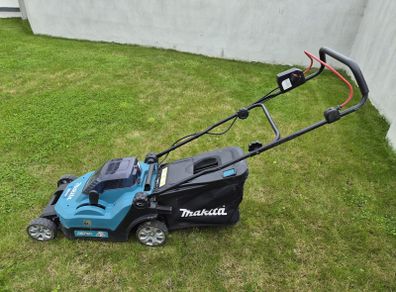 Makita Electric Lawnmower