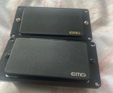 EMG 81 (bridge) and EMG 85 (neck) active humbucker pickup set.