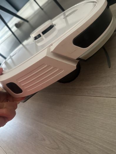 midea robot